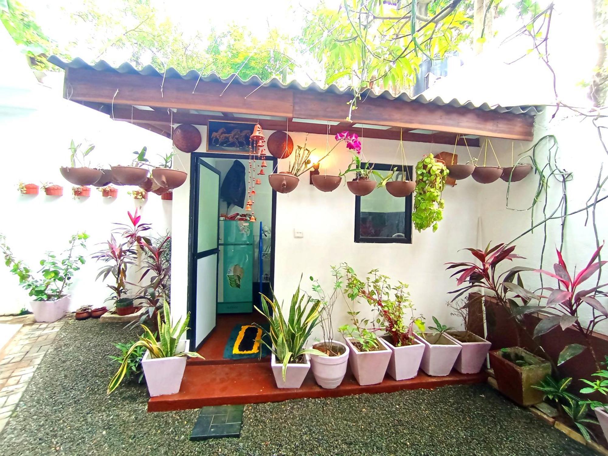 Ramesh Guesthouse Mirissa Esterno foto